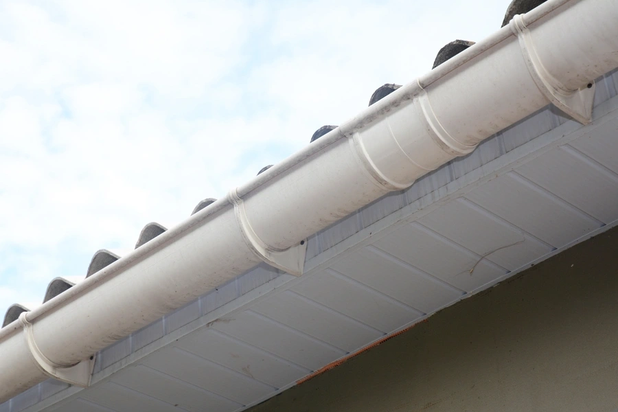How Proper Gutter Installation Enhances Home Curb Appeal in Manor, TX