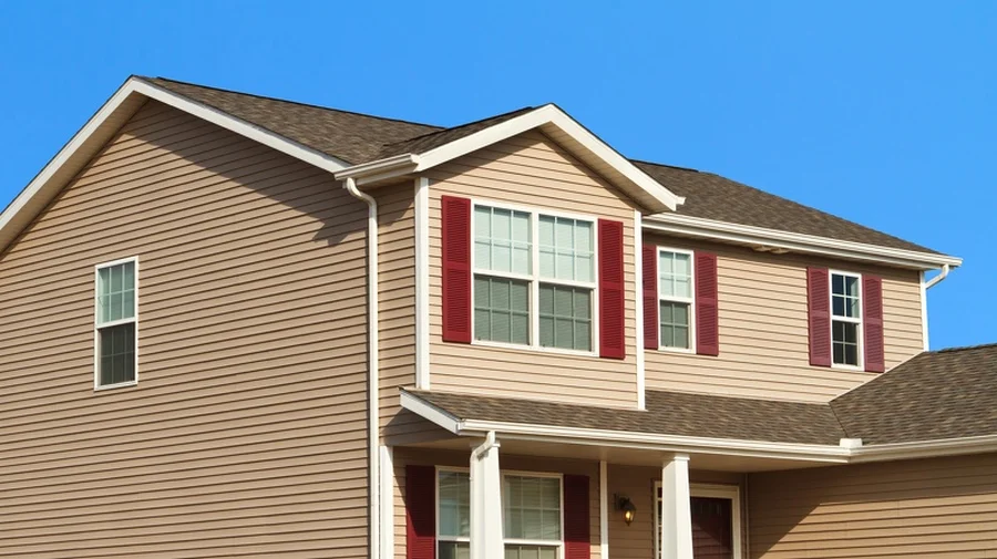 How Siding Installation Affects Gutter Performance Manor, TX